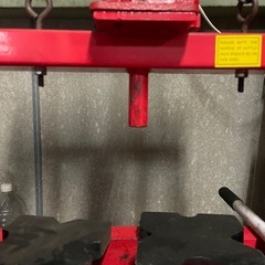 12トン　プレス機 整備 自動車　バイク ベアリングなどにの画像