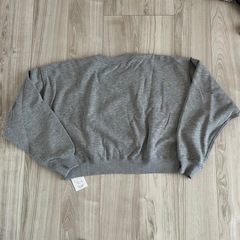 GRL ショート丈スウェットトップス グレーの画像