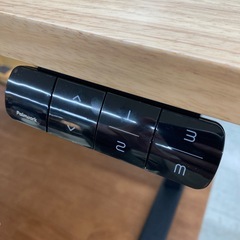 SALE‼️12月末まで‼️22800円→19800円　⭐︎新品組み立て品⭐︎パームワーク　電動昇降デスクの画像