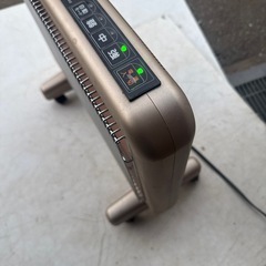 サンルミエ・エクセラ7 セブン N700L-GR サンルミエエクセラ サンルミエ 遠赤外線暖房機 遠赤外線 パネルヒーターの画像