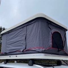 ルーフテント キャンプ 車中泊の画像