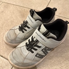 Achilles子供用シューズ2足セット★俊足　n⭐︎p Jenniの画像