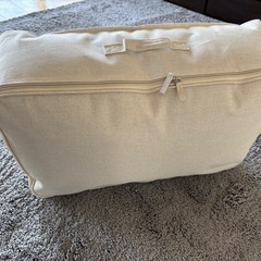 三角クッションの画像