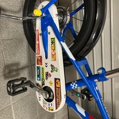 スーパーマリオ　16インチ　自転車
の画像