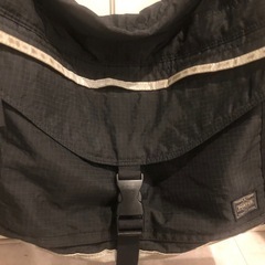 ポーター　大きめショルダーバッグの画像