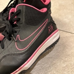 ナイキNIKEスポーツシューズ運動靴23.0センチの画像