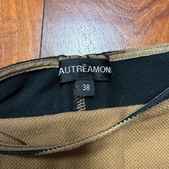 ロートレアモン　トップスの画像