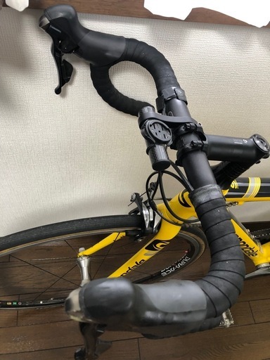 Cannondale ロードバイク イエロー