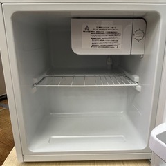 #59激安1ドア冷蔵庫!! Abitelax 2022年 AR-45G 45L 右開きの画像