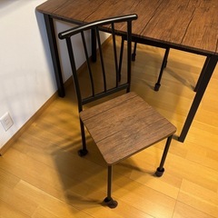 ダイニングテーブル&イス2脚セット　の画像