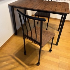 ダイニングテーブル&イス2脚セット　の画像