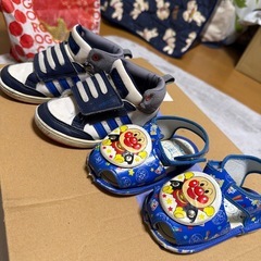 adidas キッズシューズ 13cmの画像