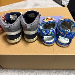 adidas キッズシューズ 13cmの画像