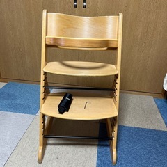 KATOJI製　ベビーチェア
の画像