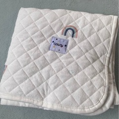 敷きパッド2枚セット(プッパプーポ、ノーブランド)の画像