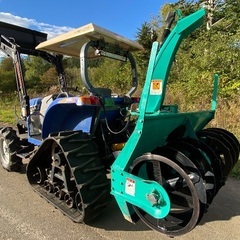 除雪用小型トラクターの画像