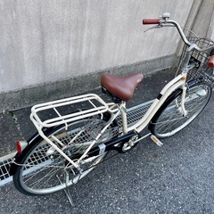 【しっかり整備済み】ダブルロック26インチ6段変速オートLEDライトベージュ自転車の画像