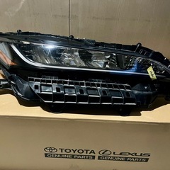 ハリアー　ヘッドライト 2個セットの画像