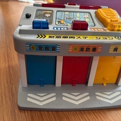【取引中】車のおもちゃの画像