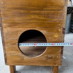 地域猫さんの木製ハウスの画像