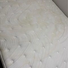 ニトリダブルベッドの画像