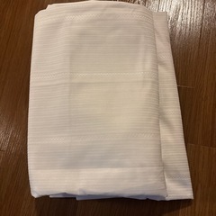 ニトリ　レースカーテン2枚の画像