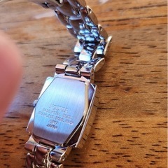 森英恵レディースクォーツ腕時計　新品未使用の画像