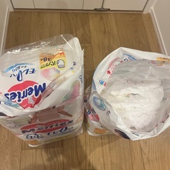 𝗠𝗲𝗿𝗿𝗶𝗲𝘀 BIG(XL)1袋＋25枚の画像