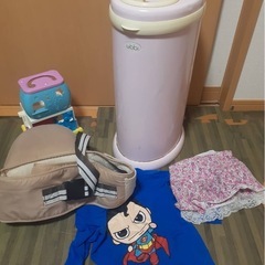 ヒップシート　おむつペール　オムツペール　おもちゃ　tシャツ　スカート　　の画像
