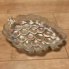 ガラス皿 葡萄(ぶどう)型の画像