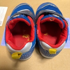 アンパンマン 靴 16cmの画像