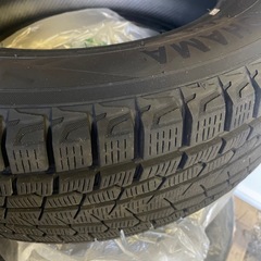 ヨコハマタイヤ     スタットレス　4本セットの画像