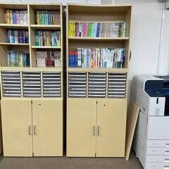 オフィス用本棚の画像