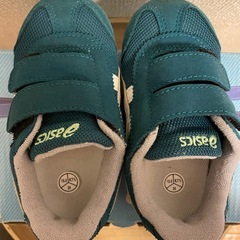 未使用に近い　アシックス　キッズシューズ　15.0　の画像