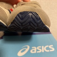未使用に近い　アシックス　14.5 キッズシューズの画像