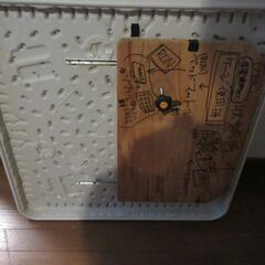 キャンピングカー用、自作テーブルの画像