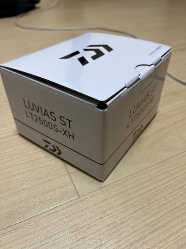 新品　ダイワ 24 ルビアス　LT2500S-XH DAIWA 月下美人 0.6号 200 mm 付き　LUVIAS ST