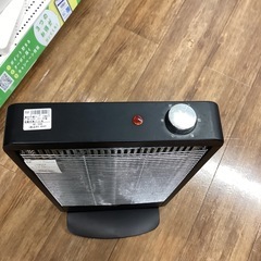 【半年間動作保証付き】YAMAZEN 遠赤外線ストーブ 2011年製 1,650円の画像