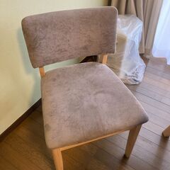 ダイニングテーブルを無料でお譲りしますの画像