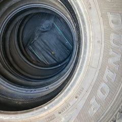 スタッドレスタイヤの画像