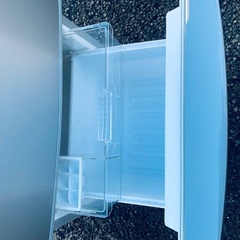 🌸Panasonic ノンフロン冷凍冷蔵庫  NR-B145W-Sの画像