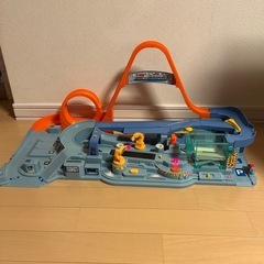 トミカ　たのしい自動車工場の画像