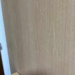 パステルカラーのタンスと洋服ダンスの画像