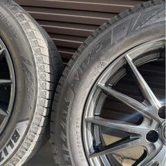 23年製　アルファード VRX3 スタッドレス17の画像