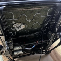 ベンツW201 フロント左右パワーシート　ジャンク品　【引き取りのみ可】の画像