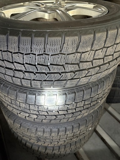 【完売御礼】スタッドレス175/65R15 フィット 