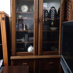 食器棚の画像