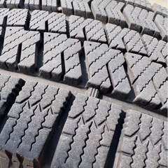 215/65R/16ブリザックの画像