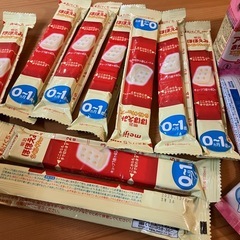 【あげます】粉ミルク・液体ミルクまとめてお譲りします（新座市）の画像