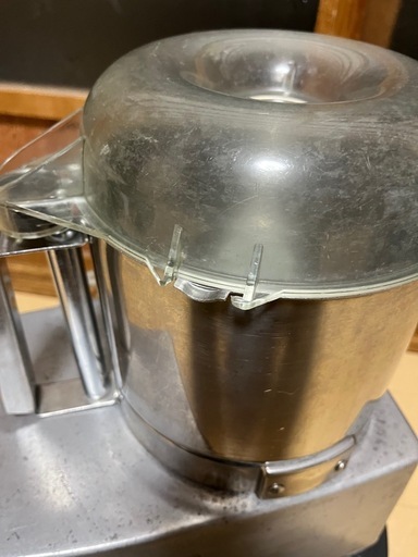 FMI ロボクープ　R3 Plus 業務用フードプロセッサー　200v 動作品 FMI ロボクープ R3 Plus 業務用フードプロセッサー 200v 動作品 業務用